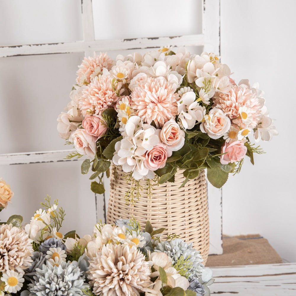 Autumn Elegance Chamomile Decor