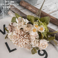 Autumn Elegance Chamomile Decor