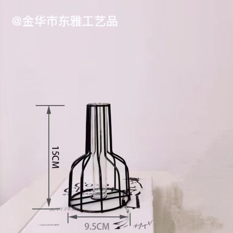 Nordic Iron Hydro Vase