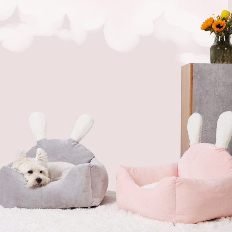 All-Season Cozy Pet Nest with Washable Cover