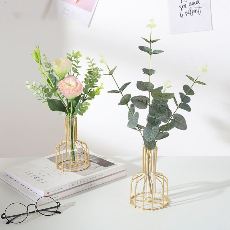 Nordic Iron Hydro Vase