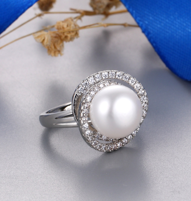 S925 Silver Pearl Ring with Zircon Stone